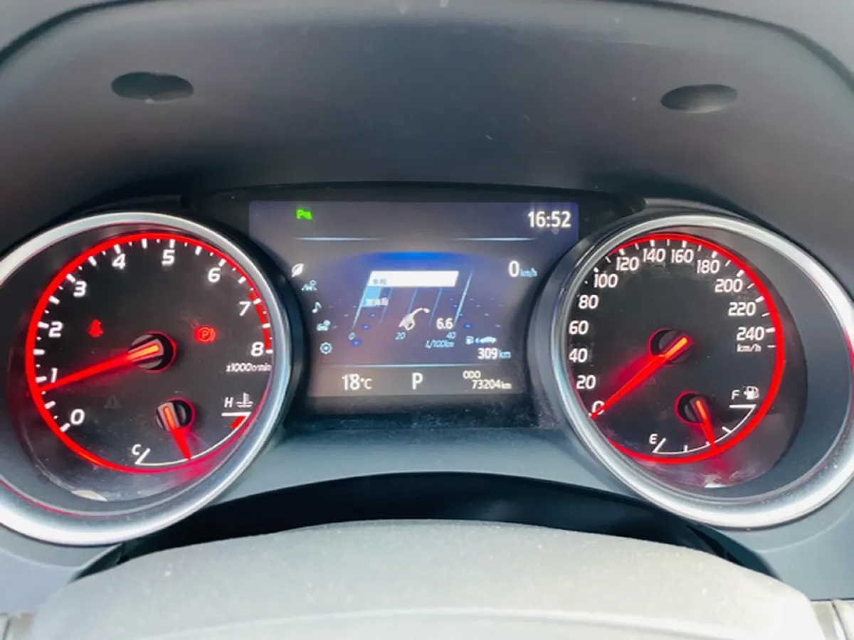 2019 Toyota Camry 2.0L 178HP L4 CVT,autocango,china used car exporter,china ev exporter,chinese used car exporter,chinese used ev exporter