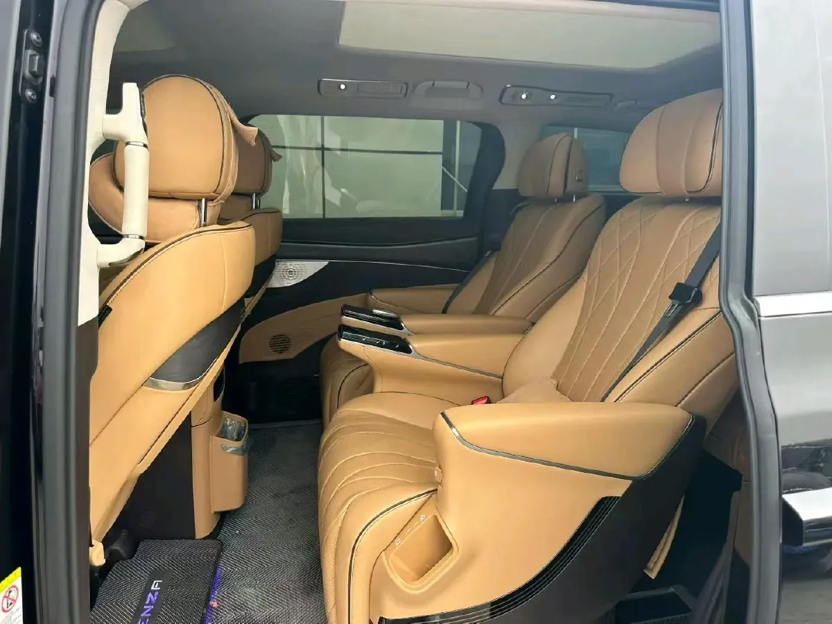 2024 Denza D9 1.5T 139HP L4 E-CVT PHEV 40KWH,autocango,china used car exporter,china ev exporter,chinese used car exporter,chinese used ev exporter