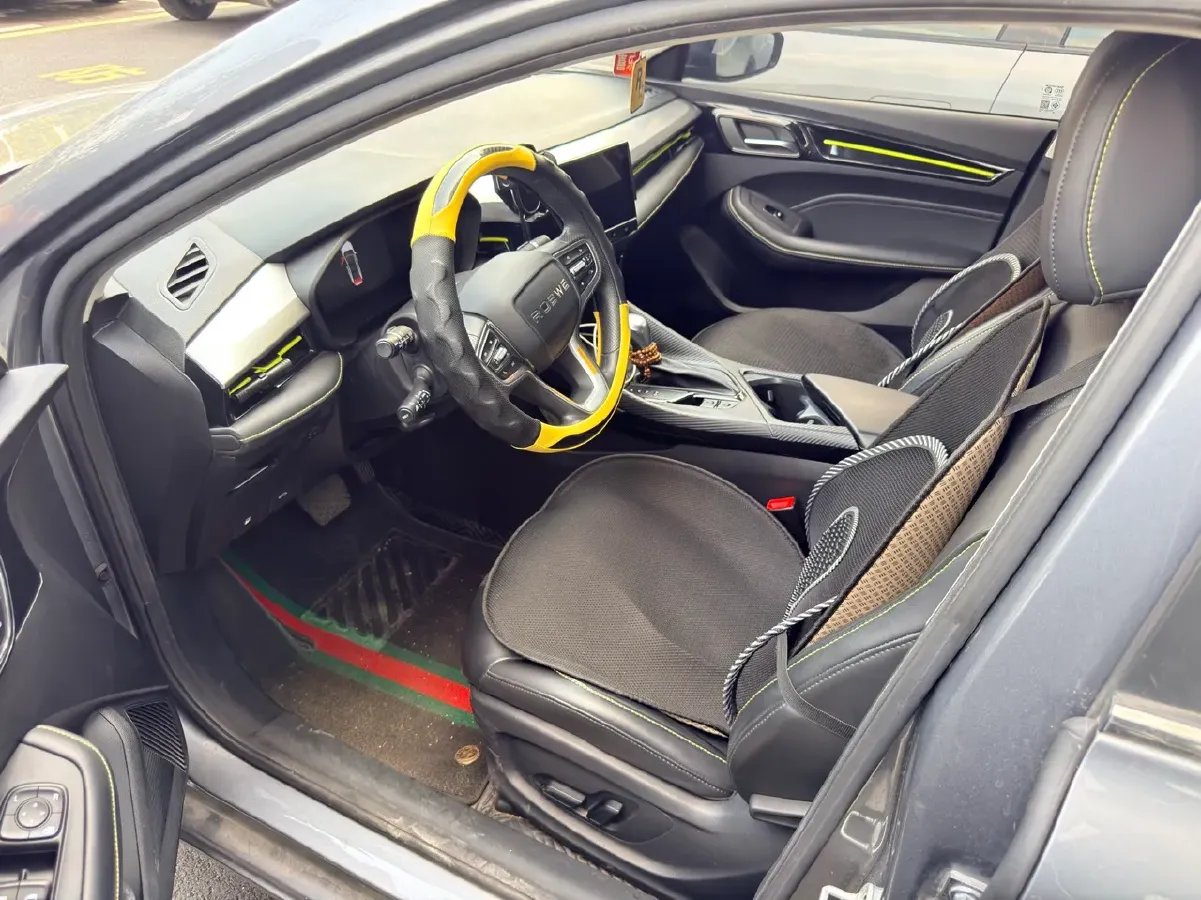 2021 Roewe i5 1.5L 120HP L4 CVT,autocango,china used car exporter,china ev exporter,chinese used car exporter,chinese used ev exporter