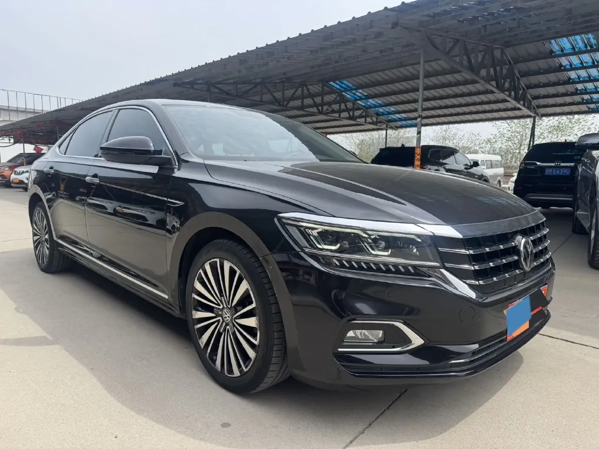 2019 Skoda Kodiak 2.0T 186HP L4 7DCT,autocango,china used car exporter,china ev exporter,chinese used car exporter,chinese used ev exporter