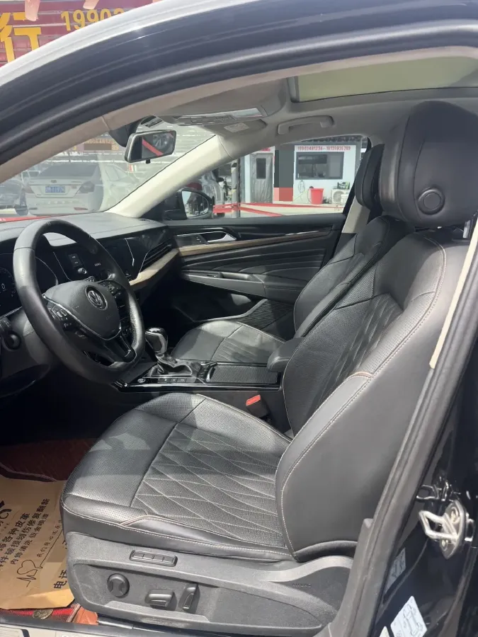 2019 Skoda Kodiak 2.0T 186HP L4 7DCT,autocango,china used car exporter,china ev exporter,chinese used car exporter,chinese used ev exporter