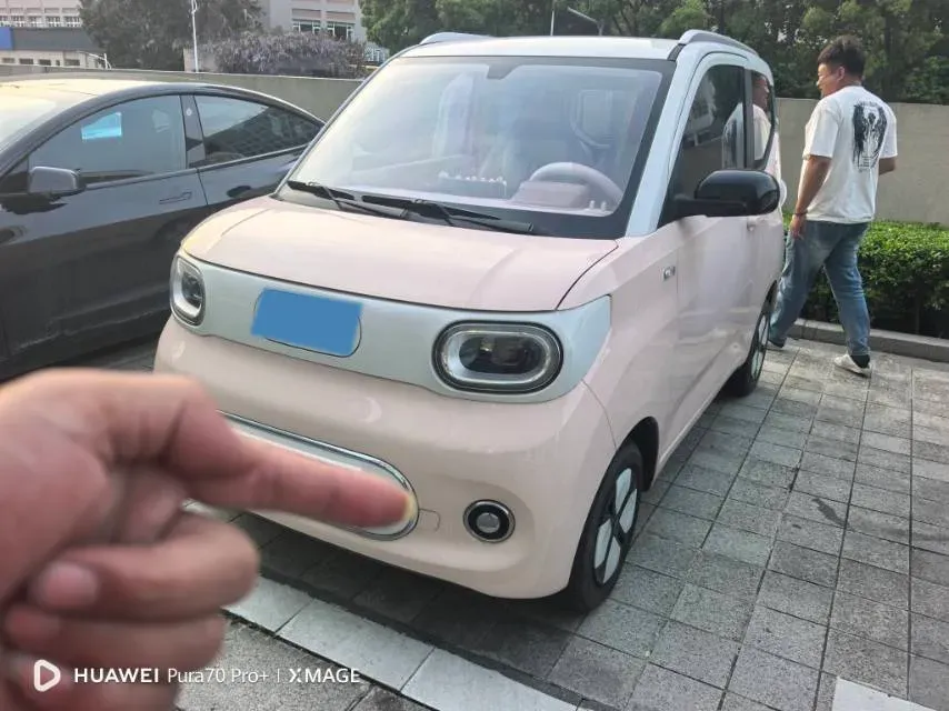 2024 WuLing HongGuang MINI EV BEV 17.3KWH,autocango,china used car exporter,china ev exporter,chinese used car exporter,chinese used ev exporter