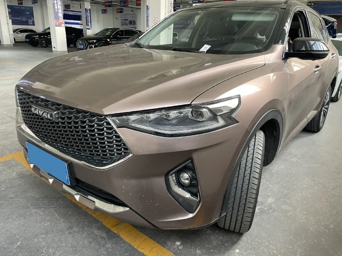 2020 Haval F7 2.0T 224HP L4 7DCT,autocango,china used car exporter,china ev exporter,chinese used car exporter,chinese used ev exporter