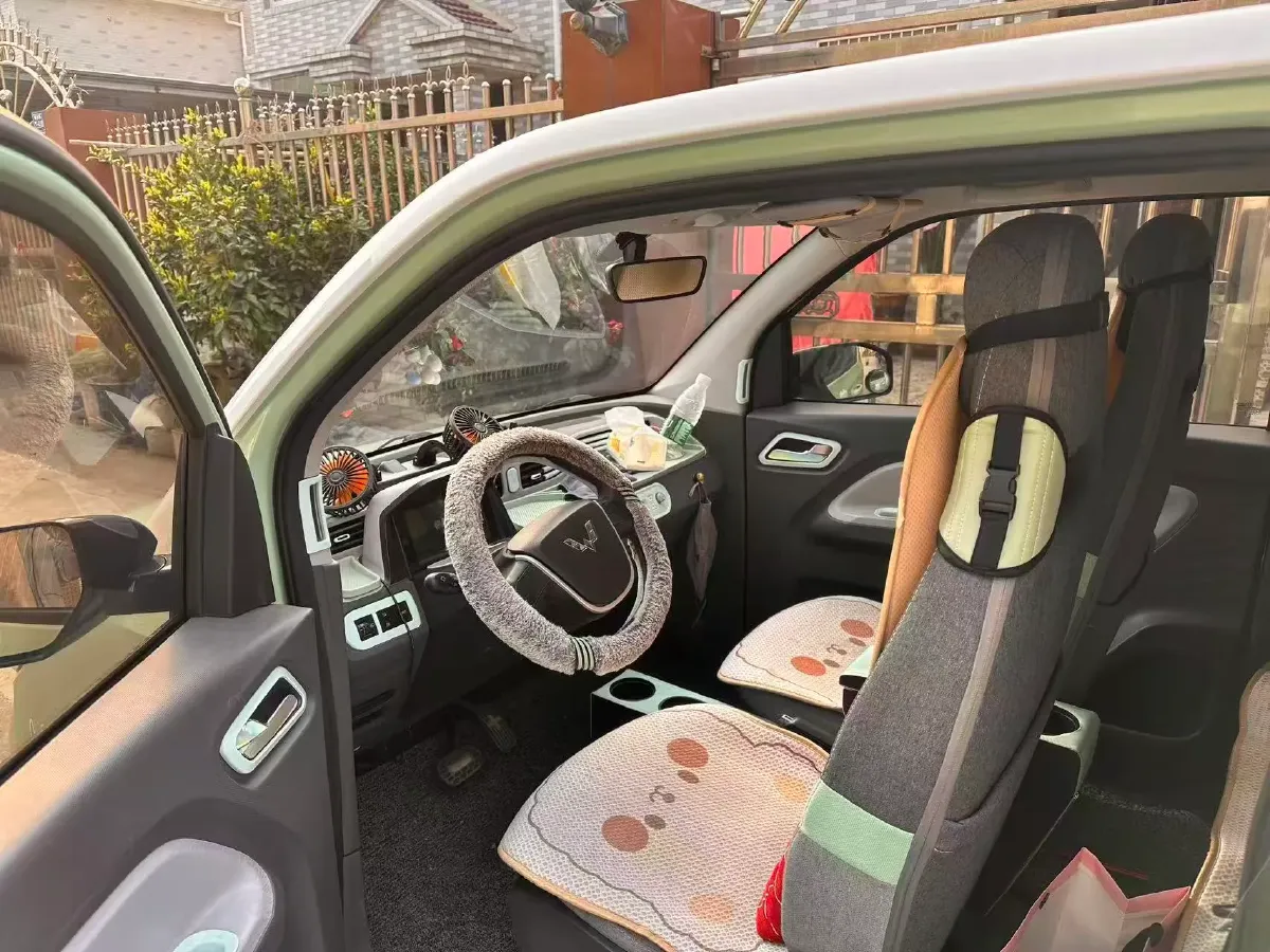 2021 WuLing HongGuang MINI EV BEV 13.8KWH,autocango,china used car exporter,china ev exporter,chinese used car exporter,chinese used ev exporter