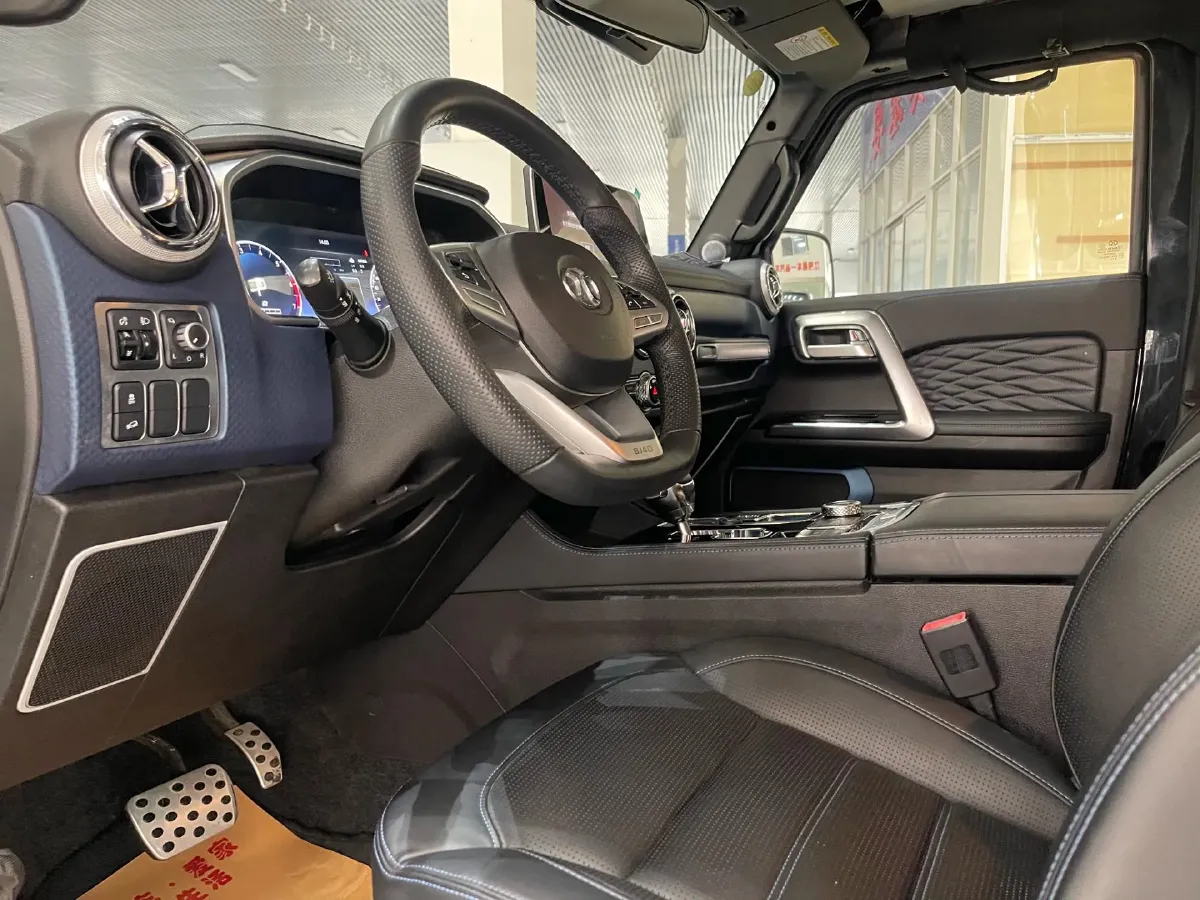 2019 Beijing BJ40 2.3T 231HP L4 6AT,autocango,china used car exporter,china ev exporter,chinese used car exporter,chinese used ev exporter