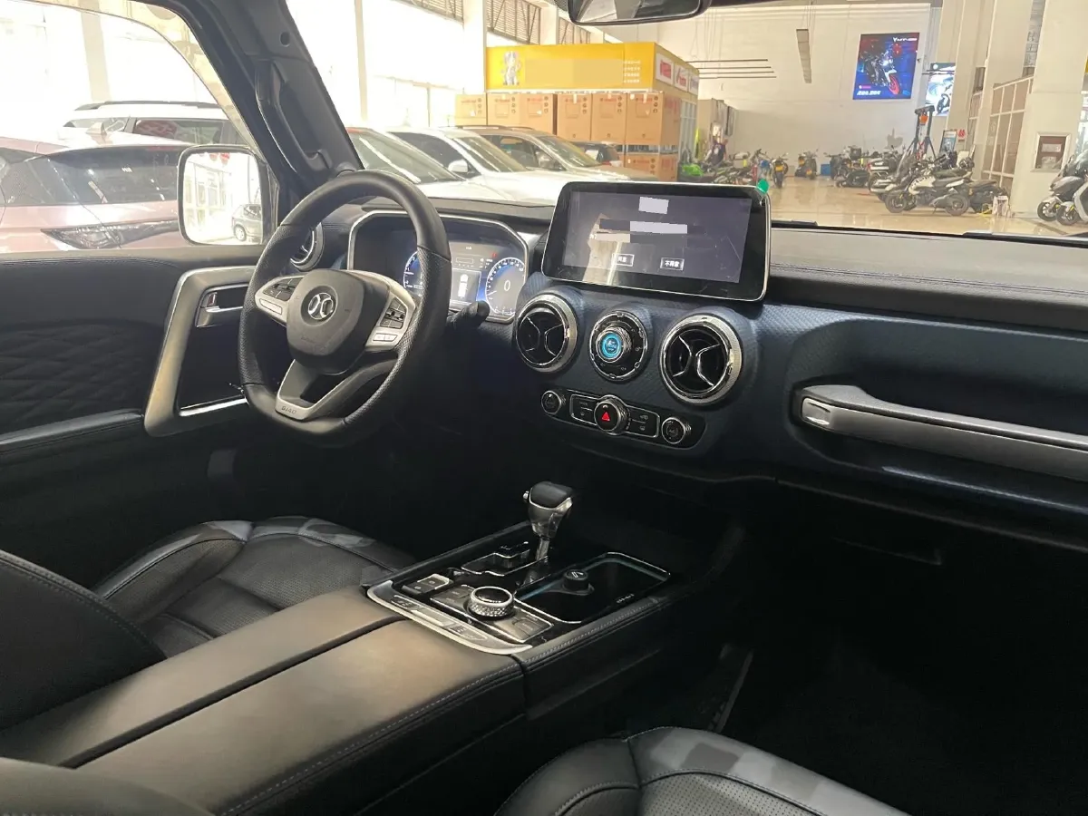 2019 Beijing BJ40 2.3T 231HP L4 6AT,autocango,china used car exporter,china ev exporter,chinese used car exporter,chinese used ev exporter