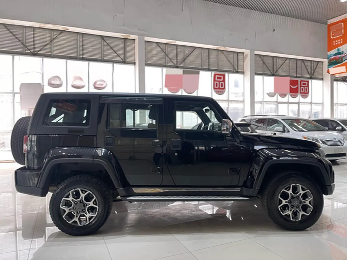 2019 Beijing BJ40 2.3T 231HP L4 6AT,autocango,china used car exporter,china ev exporter,chinese used car exporter,chinese used ev exporter