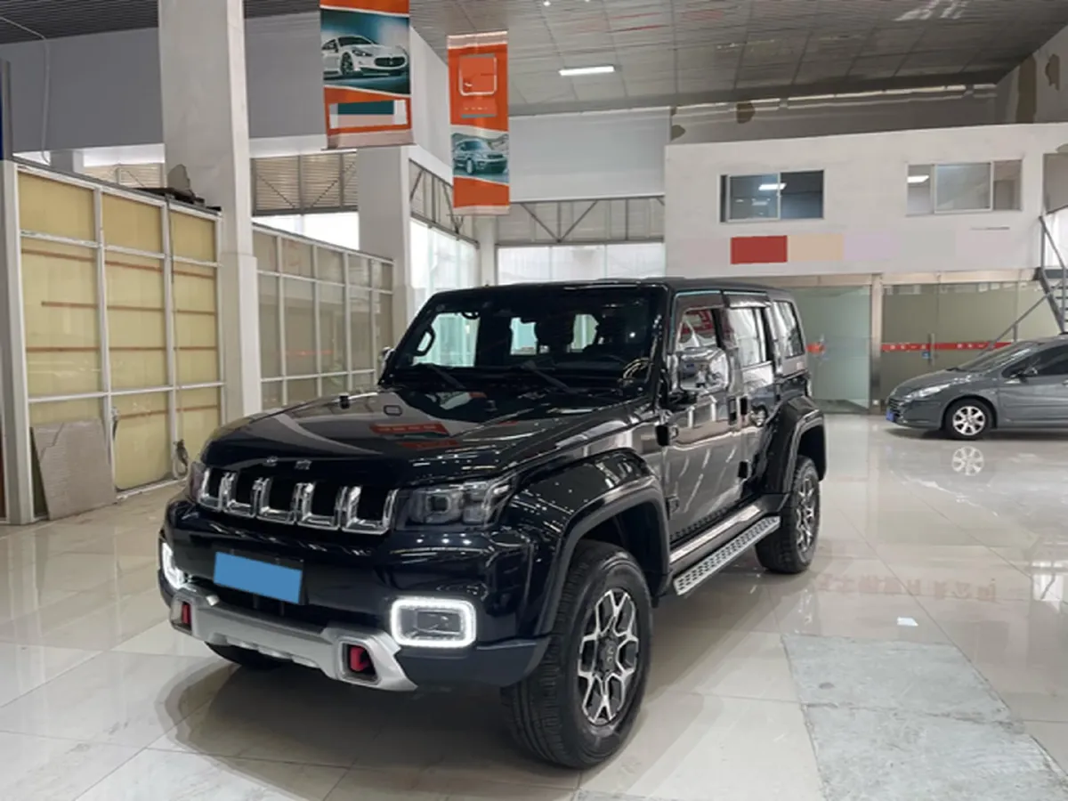 2019 Beijing BJ40 2.3T 231HP L4 6AT,autocango,china used car exporter,china ev exporter,chinese used car exporter,chinese used ev exporter