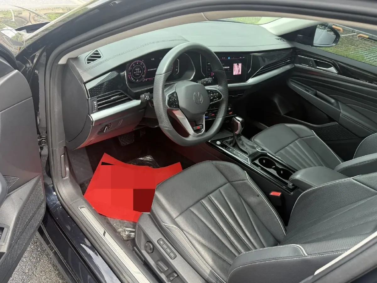 2024 Volkswagen Passat 2.0T 220HP L4 7DCT,autocango,china used car exporter,china ev exporter,chinese used car exporter,chinese used ev exporter