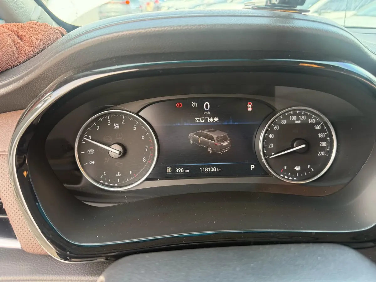 2023 Buick GL8 2.0T 237HP L4 9AT,autocango,china used car exporter,china ev exporter,chinese used car exporter,chinese used ev exporter