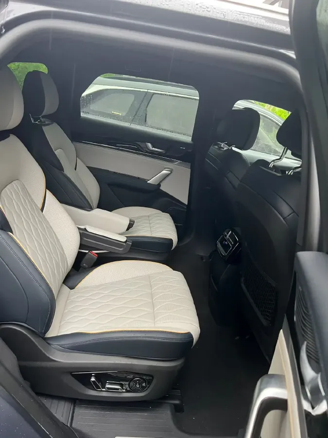 2022 Lincoln Z 2.0T 246HP L4 8AT,autocango,china used car exporter,china ev exporter,chinese used car exporter,chinese used ev exporter