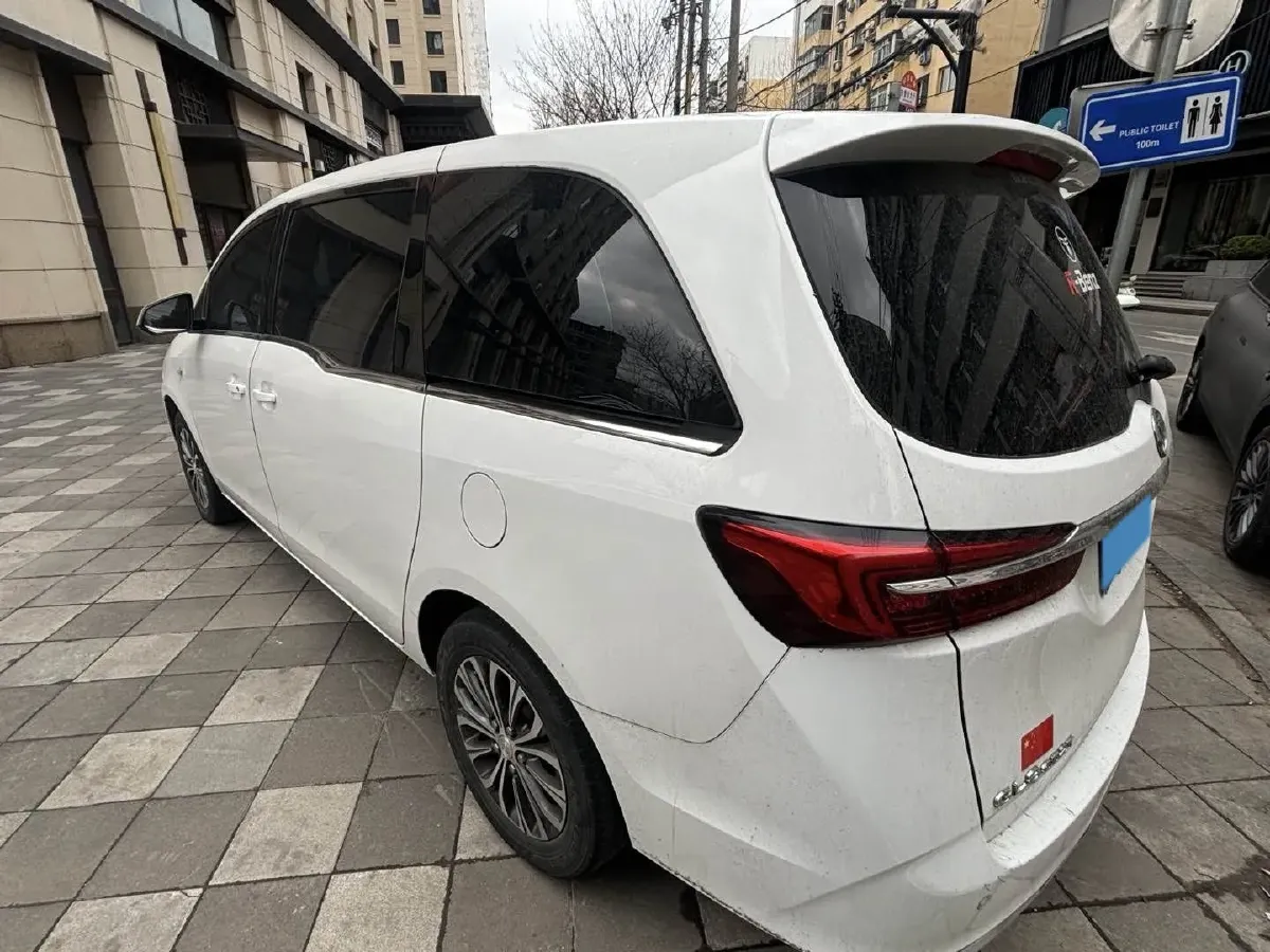2021 Buick GL8 2.0T 237HP L4 9AT,autocango,china used car exporter,china ev exporter,chinese used car exporter,chinese used ev exporter