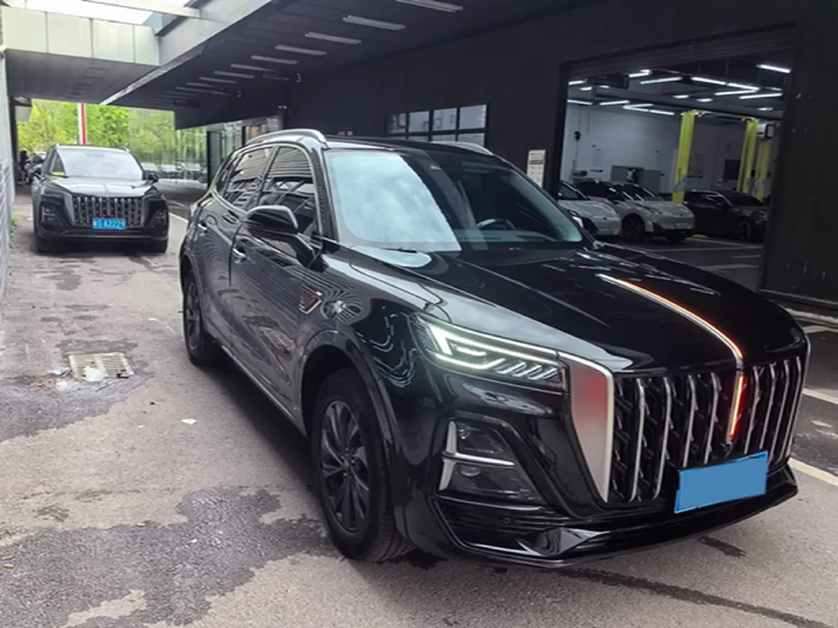 2023 HongQi HS5 2.0T 252HP L4 8AT,autocango,china used car exporter,china ev exporter,chinese used car exporter,chinese used ev exporter