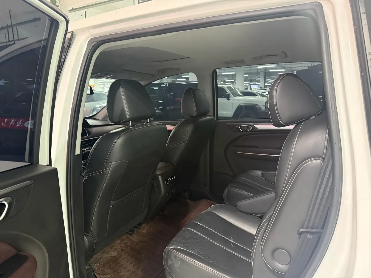 2023 GAC Trumpchi M6 1.5T 177HP L4 7DCT,autocango,china used car exporter,china ev exporter,chinese used car exporter,chinese used ev exporter