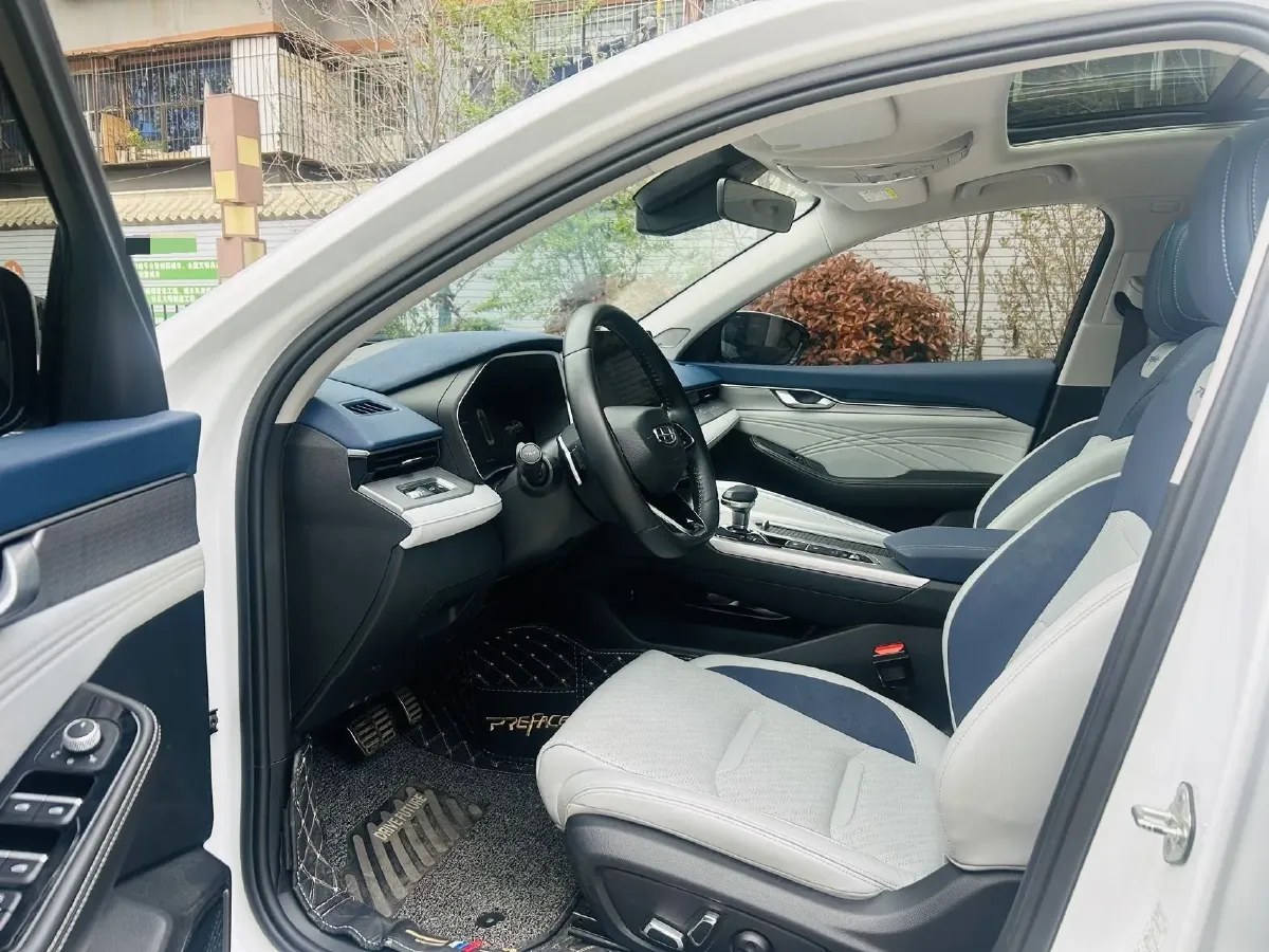 2021 Geely Preface 2.0T 190HP L4 7DCT,autocango,china used car exporter,china ev exporter,chinese used car exporter,chinese used ev exporter