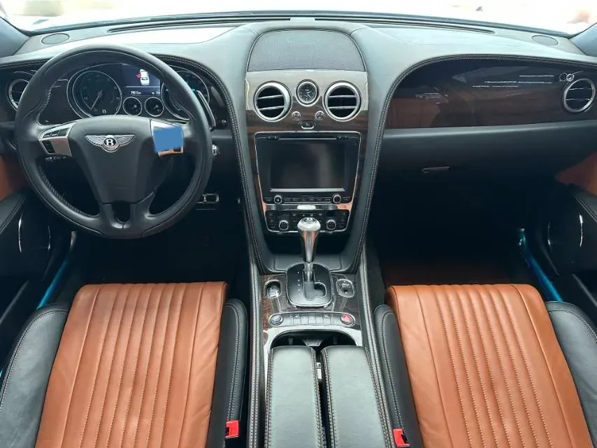 2017 Bentley Flying Spur 4.0T 528HP V8 8AT,autocango,china used car exporter,china ev exporter,chinese used car exporter,chinese used ev exporter