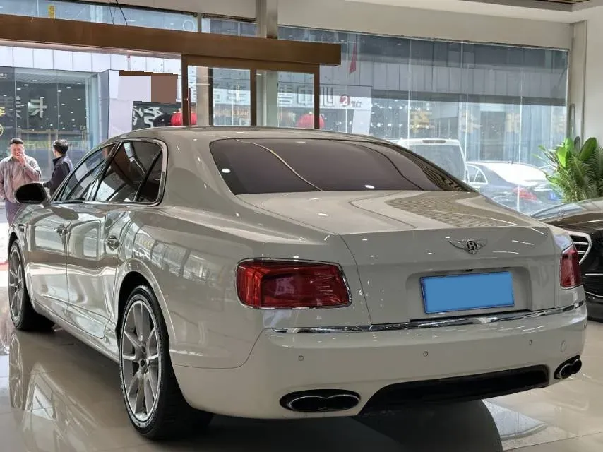 2017 Bentley Flying Spur 4.0T 528HP V8 8AT,autocango,china used car exporter,china ev exporter,chinese used car exporter,chinese used ev exporter