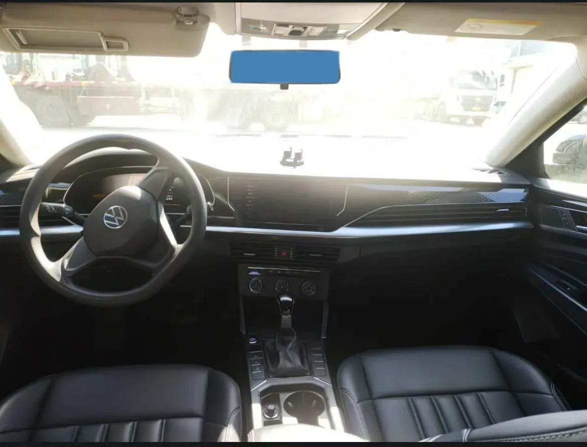 2023 Volkswagen Passat 1.4T 150HP L4 7DCT,autocango,china used car exporter,china ev exporter,chinese used car exporter,chinese used ev exporter