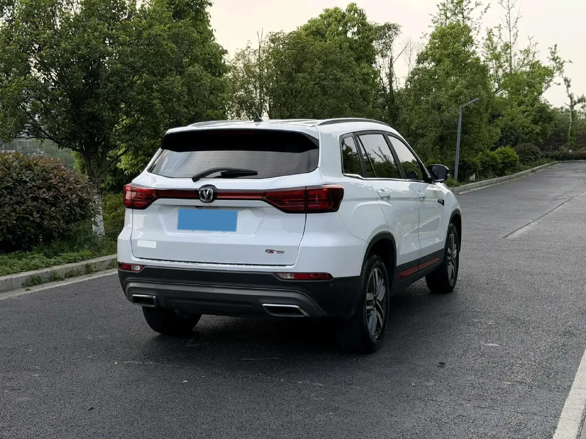 2022 ChangAn CS75 1.5T 180HP L4 7DCT,autocango,china used car exporter,china ev exporter,chinese used car exporter,chinese used ev exporter