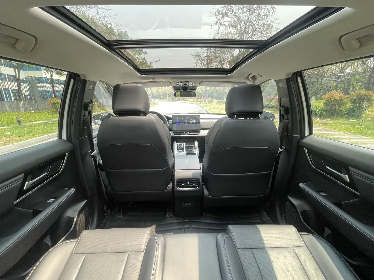 2022 Mitsubishi Airtrek BEV 69.9KWH,autocango,china used car exporter,china ev exporter,chinese used car exporter,chinese used ev exporter