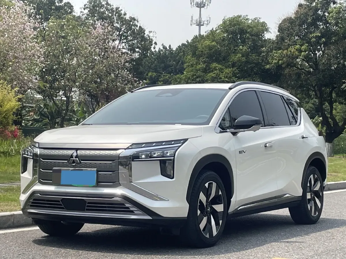 2022 Mitsubishi Airtrek BEV 69.9KWH,autocango,china used car exporter,china ev exporter,chinese used car exporter,chinese used ev exporter