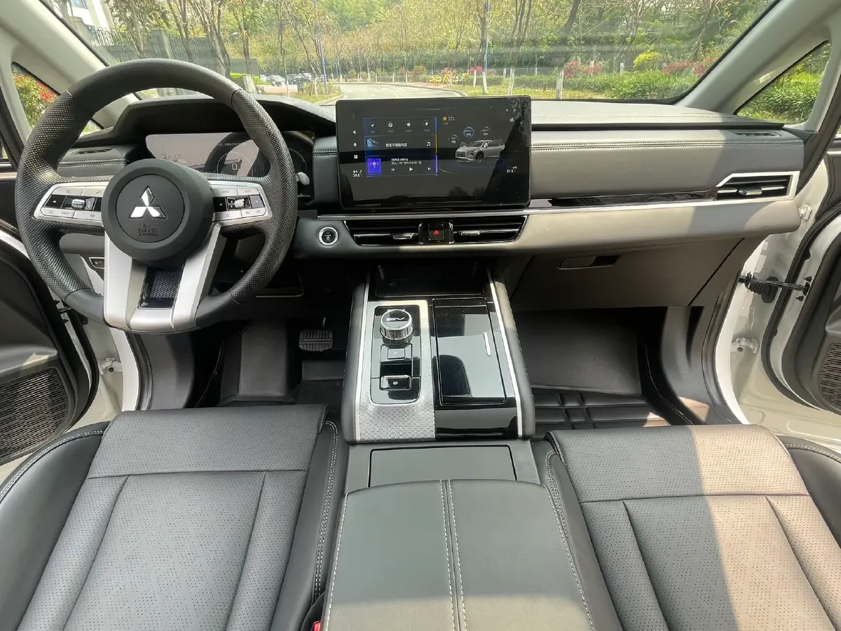 2022 Mitsubishi Airtrek BEV 69.9KWH,autocango,china used car exporter,china ev exporter,chinese used car exporter,chinese used ev exporter