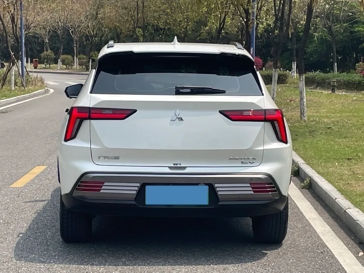 2022 Mitsubishi Airtrek BEV 69.9KWH,autocango,china used car exporter,china ev exporter,chinese used car exporter,chinese used ev exporter