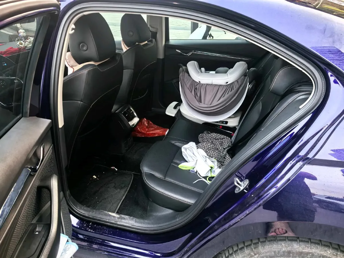 2022 Skoda Octavia 1.4T 150HP L4 7DCT,autocango,china used car exporter,china ev exporter,chinese used car exporter,chinese used ev exporter