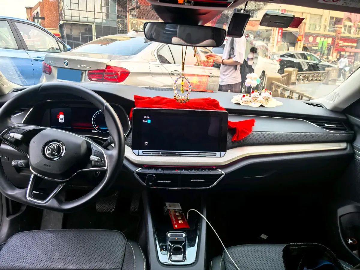 2022 Skoda Octavia 1.4T 150HP L4 7DCT,autocango,china used car exporter,china ev exporter,chinese used car exporter,chinese used ev exporter