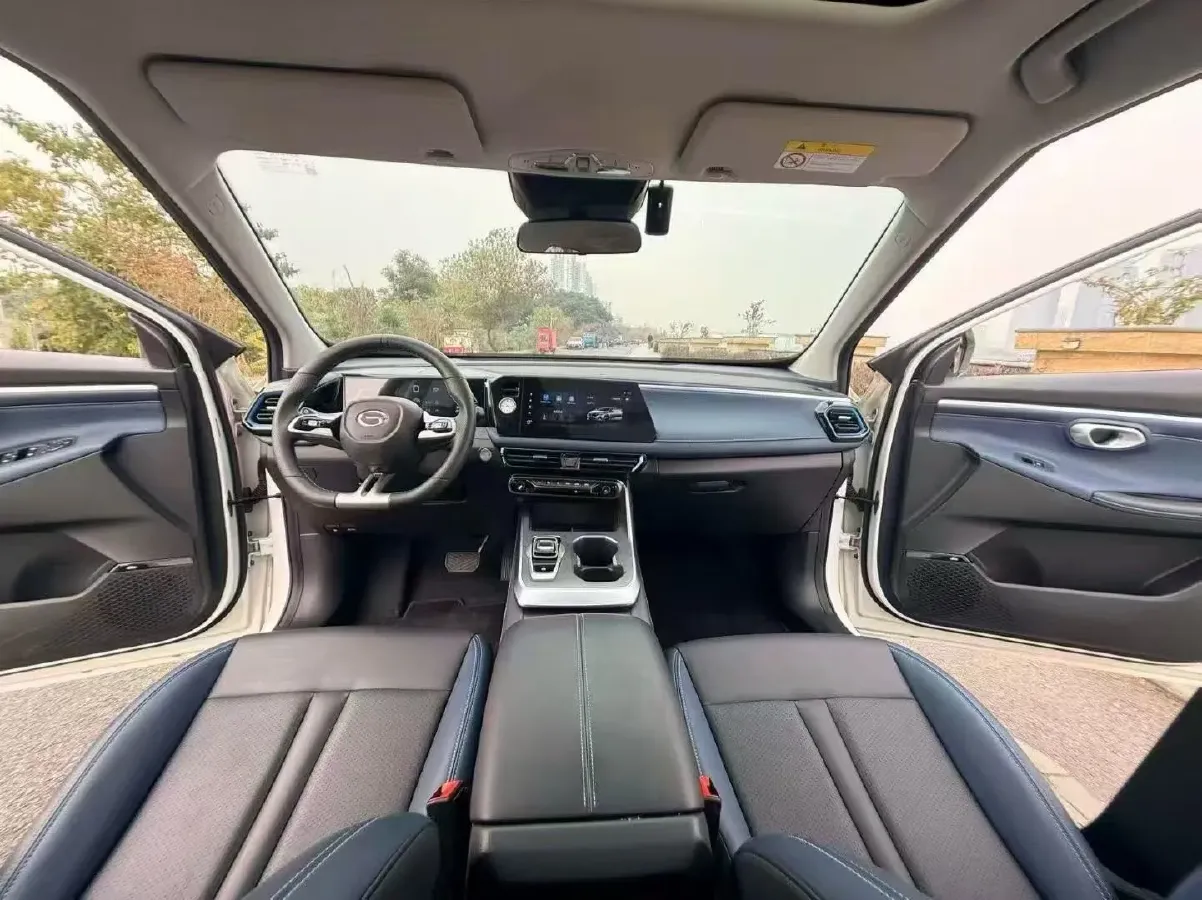 2023 GAC Trumpchi GS3 1.5T 177HP L4 7DCT,autocango,china used car exporter,china ev exporter,chinese used car exporter,chinese used ev exporter