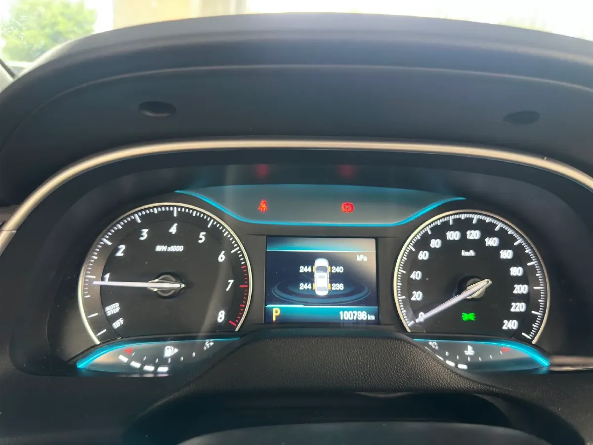 2020 Buick Encore 1.0T 125HP L3 6AT,autocango,china used car exporter,china ev exporter,chinese used car exporter,chinese used ev exporter