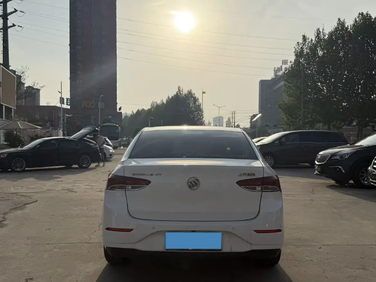 2020 Buick Encore 1.0T 125HP L3 6AT,autocango,china used car exporter,china ev exporter,chinese used car exporter,chinese used ev exporter