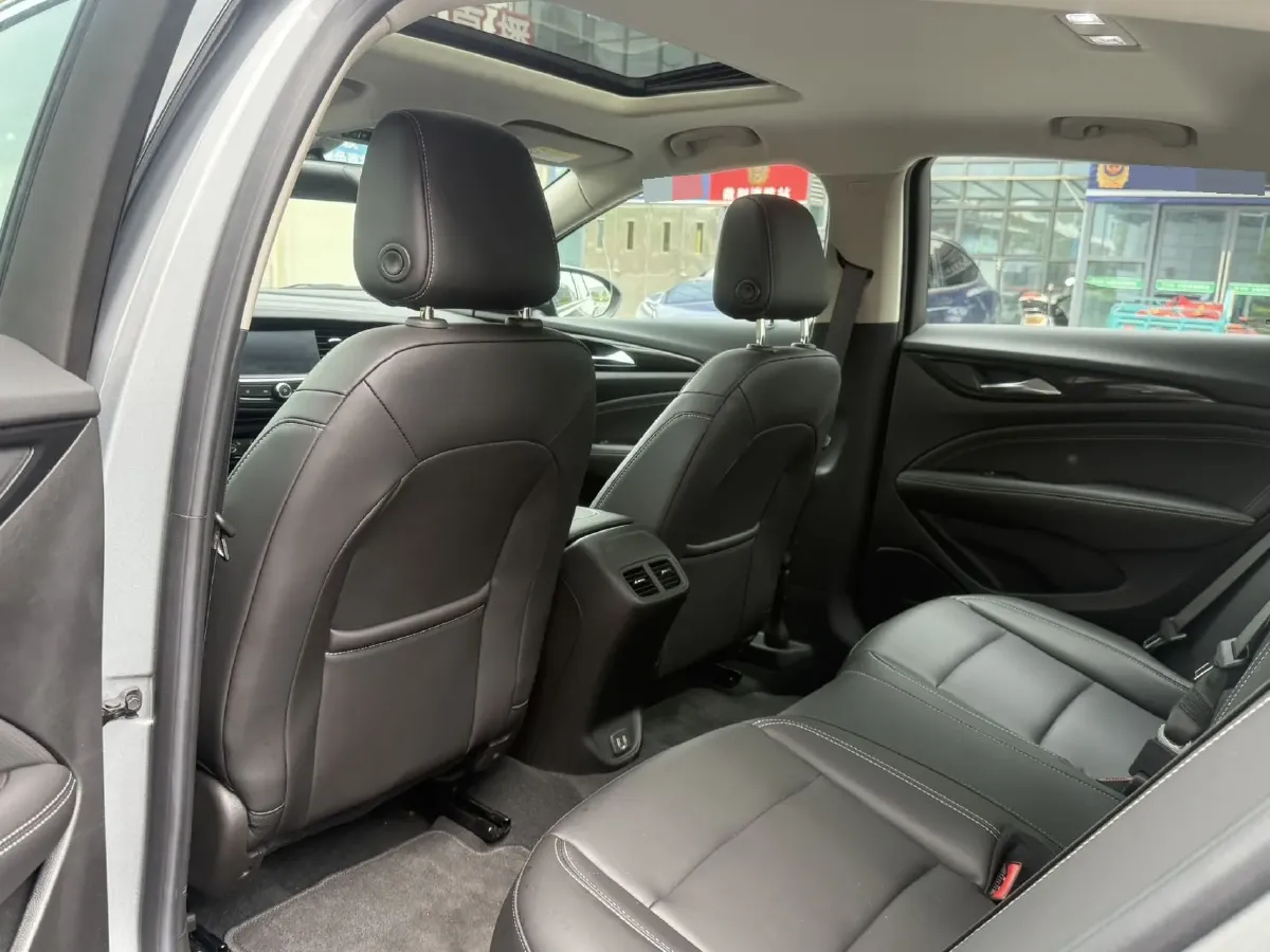 2024 Buick Regal 1.5T 169HP L4 9AT,autocango,china used car exporter,china ev exporter,chinese used car exporter,chinese used ev exporter