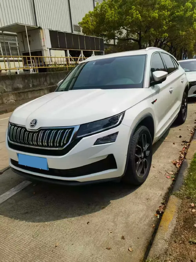 2019 Skoda Kodiak GT 2.0T 186HP L4 7DCT,autocango,china used car exporter,china ev exporter,chinese used car exporter,chinese used ev exporter
