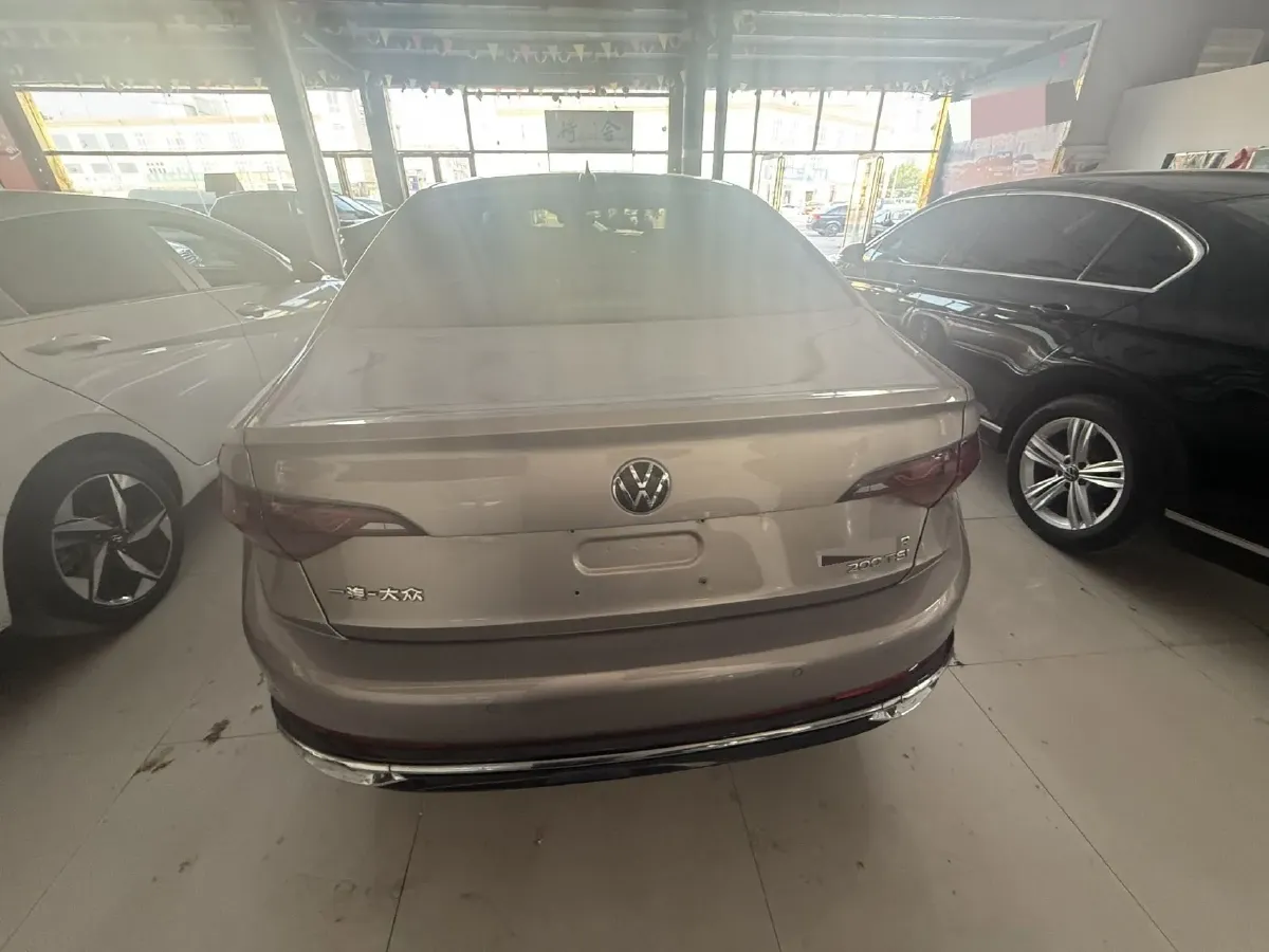 2022 Volkswagen Sagitar 1.2T 116HP L4 7DCT,autocango,china used car exporter,china ev exporter,chinese used car exporter,chinese used ev exporter