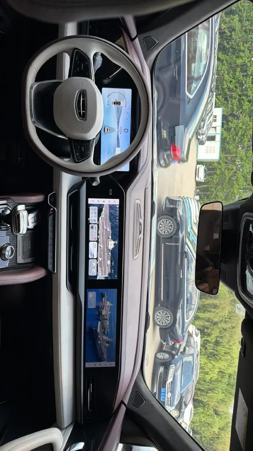 2021 Geely Monjaro 2.0T 218HP L4 7DCT,autocango,china used car exporter,china ev exporter,chinese used car exporter,chinese used ev exporter