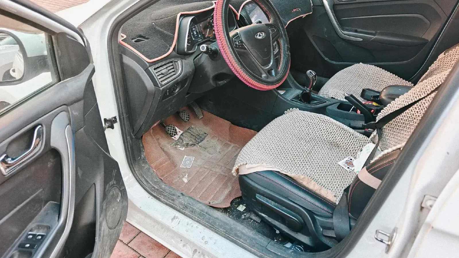 2017 ChangAn CS35 1.6L 125HP L4 5MT,autocango,china used car exporter,china ev exporter,chinese used car exporter,chinese used ev exporter