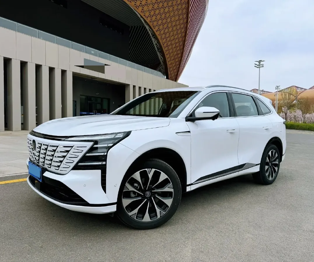 2025 ChangAn CS75 Plus 2.0T 233HP L4 8AT,autocango,china used car exporter,china ev exporter,chinese used car exporter,chinese used ev exporter