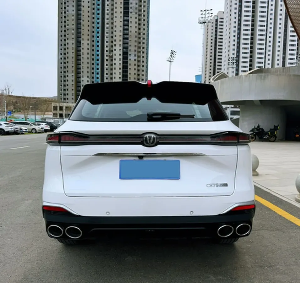 2025 ChangAn CS75 Plus 2.0T 233HP L4 8AT,autocango,china used car exporter,china ev exporter,chinese used car exporter,chinese used ev exporter