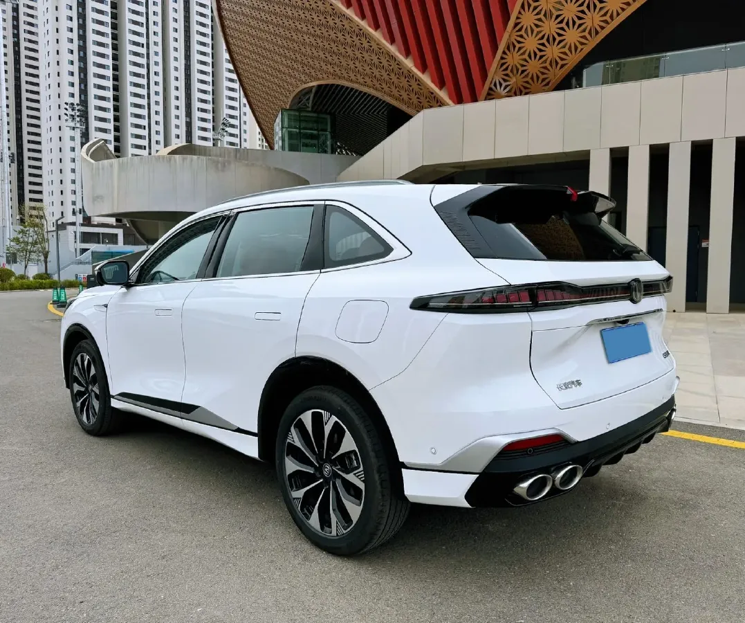 2025 ChangAn CS75 Plus 2.0T 233HP L4 8AT,autocango,china used car exporter,china ev exporter,chinese used car exporter,chinese used ev exporter
