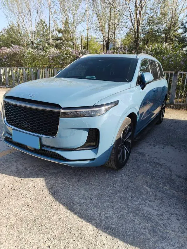 2021 Li ONE Range Extended 131HP REEV 40.5KWH,autocango,china used car exporter,china ev exporter,chinese used car exporter,chinese used ev exporter