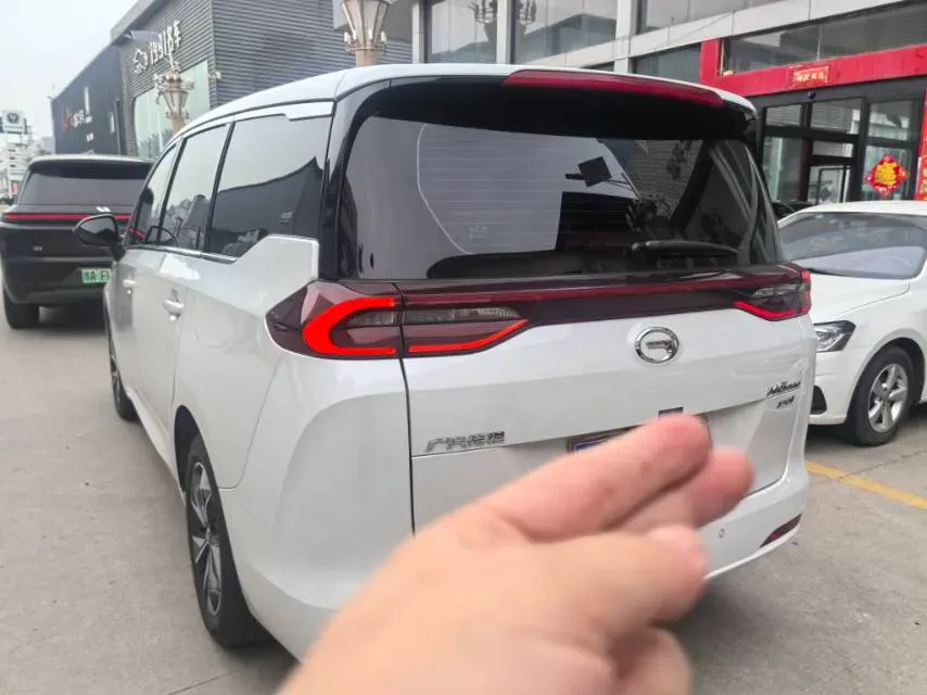 2023 GAC Trumpchi M6 1.5T 177HP L4 7DCT,autocango,china used car exporter,china ev exporter,chinese used car exporter,chinese used ev exporter