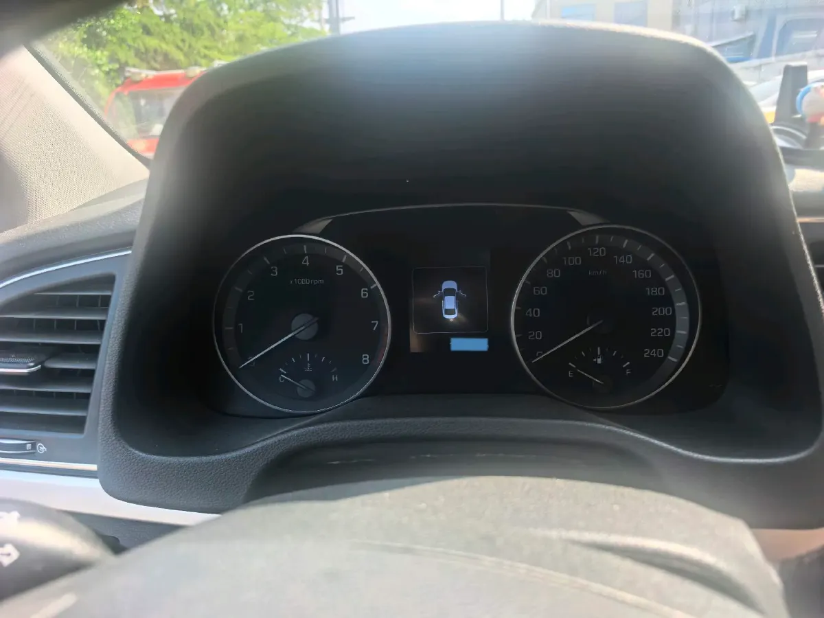 2016 Hyundai Elantra 1.6L 130HP L4 6AT,autocango,china used car exporter,china ev exporter,chinese used car exporter,chinese used ev exporter