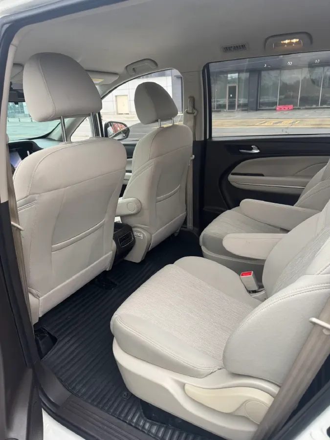 2021 GAC Trumpchi M6 1.5T 169HP L4 7DCT,autocango,china used car exporter,china ev exporter,chinese used car exporter,chinese used ev exporter