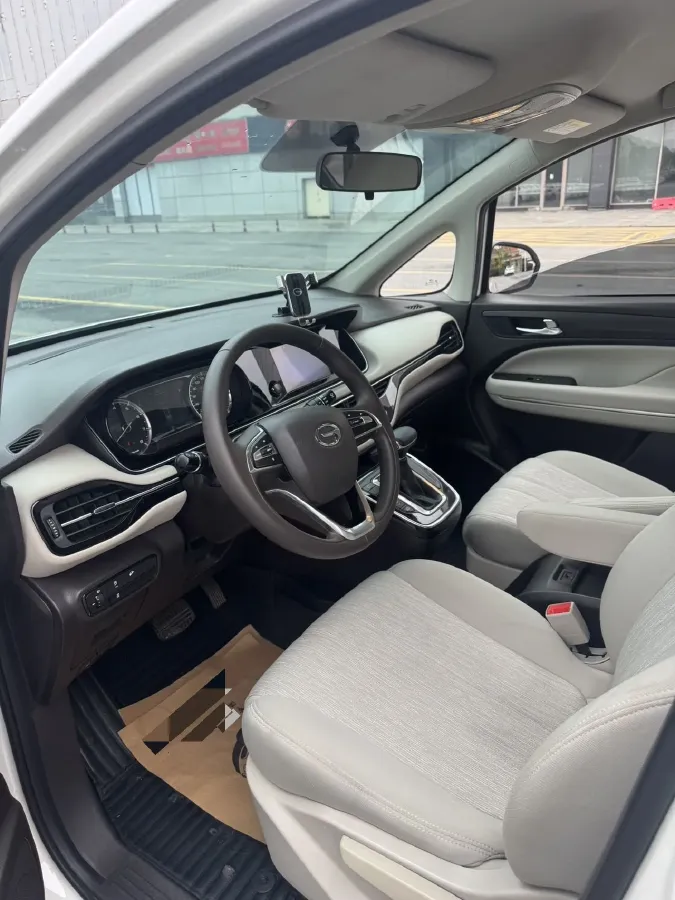 2021 GAC Trumpchi M6 1.5T 169HP L4 7DCT,autocango,china used car exporter,china ev exporter,chinese used car exporter,chinese used ev exporter