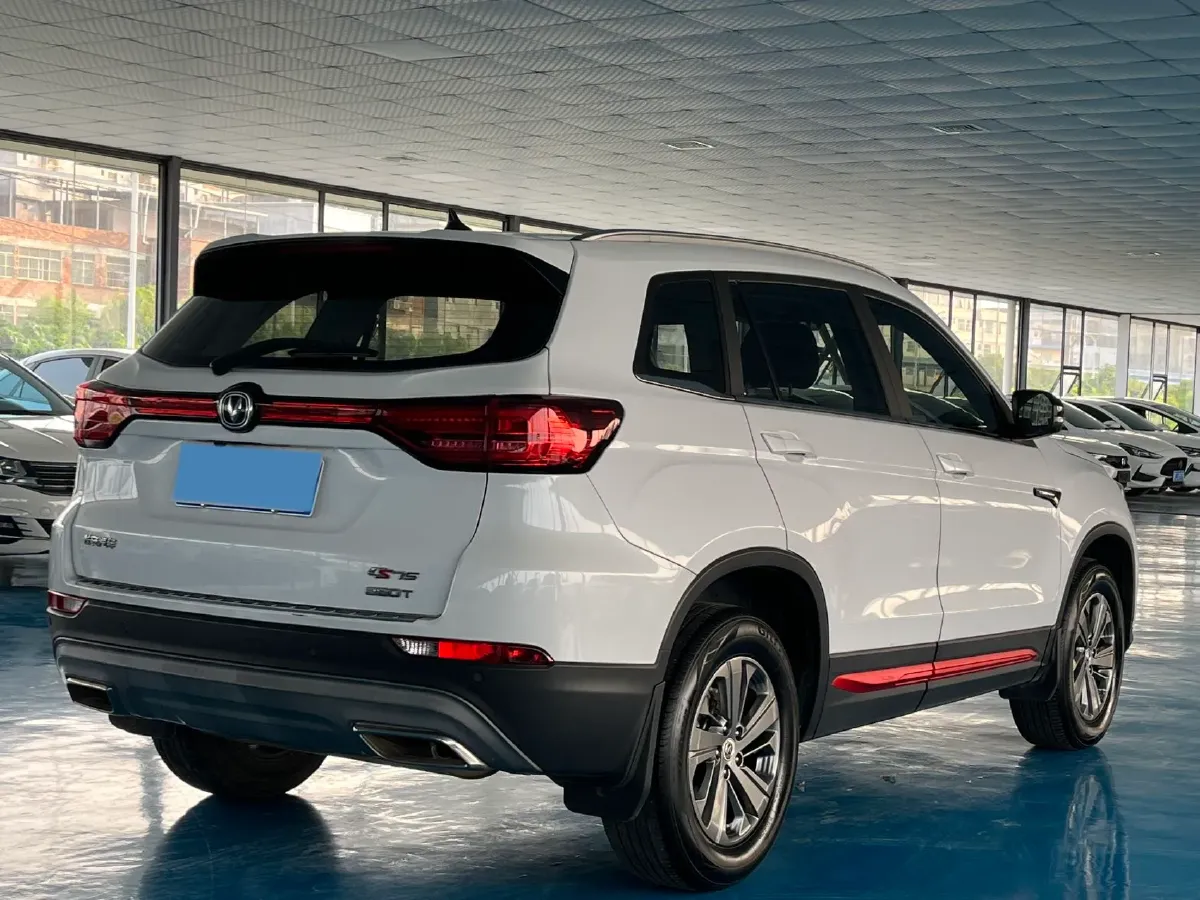 2022 ChangAn CS75 1.5T 180HP L4 7DCT,autocango,china used car exporter,china ev exporter,chinese used car exporter,chinese used ev exporter