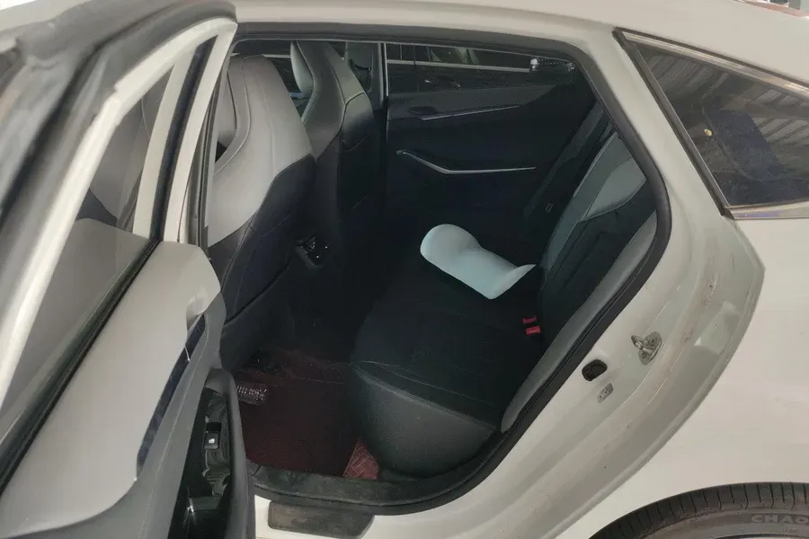 2023 ChangAn Raeton Plus 1.5T 188HP L4 7DCT,autocango,china used car exporter,china ev exporter,chinese used car exporter,chinese used ev exporter