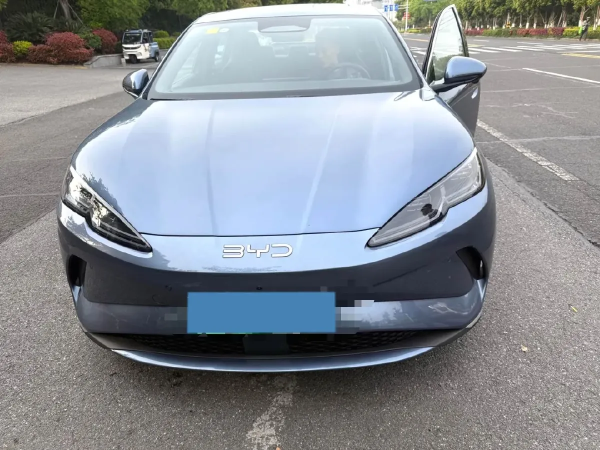 2025 BYD Seal 06 BEV,autocango,china used car exporter,china ev exporter,chinese used car exporter,chinese used ev exporter