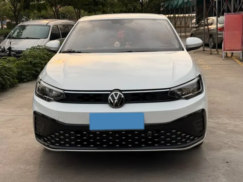 2025 Ruichi Auto EC75 BEV 41.85KWH,autocango,china used car exporter,china ev exporter,chinese used car exporter,chinese used ev exporter