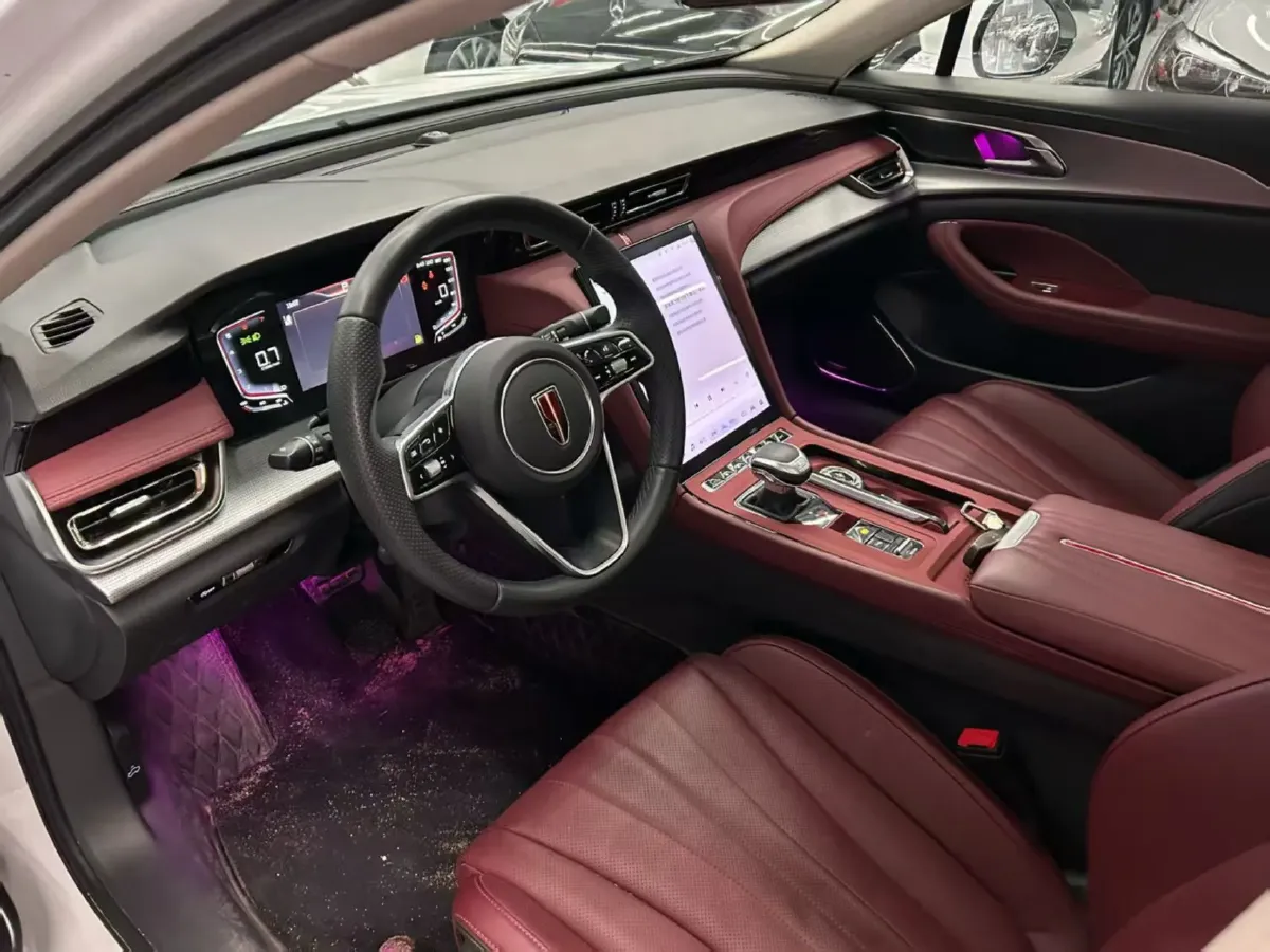 2023 HongQi H5 2.0T 224HP L4 8AT,autocango,china used car exporter,china ev exporter,chinese used car exporter,chinese used ev exporter